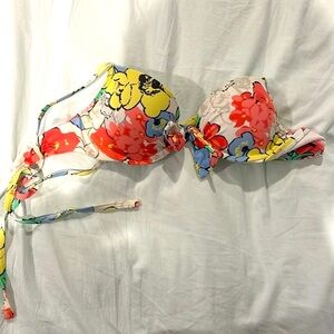 American Eagle white floral bikini top 32b push up